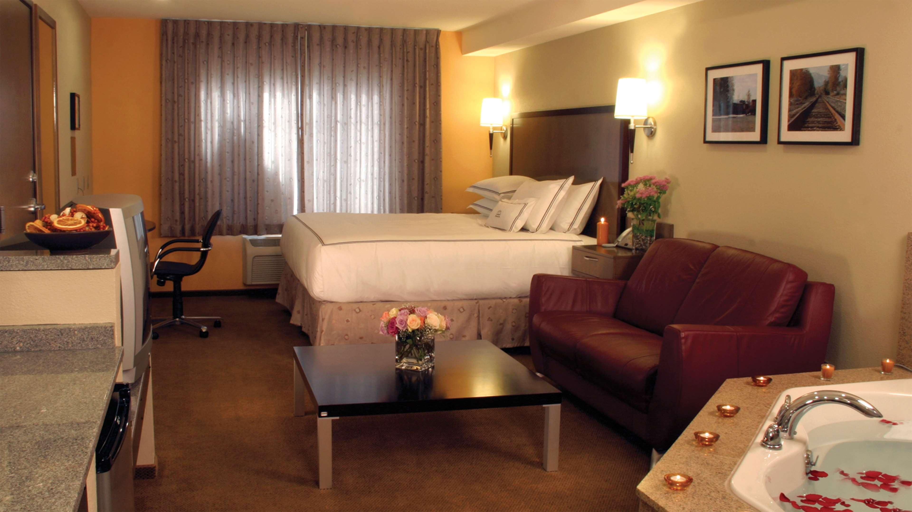 קלה אלום Best Western Snowcap Lodge מראה חיצוני תמונה